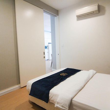 Ferienwohnung Dolphin Platinum KLCC Kuala Lumpur Exterior foto