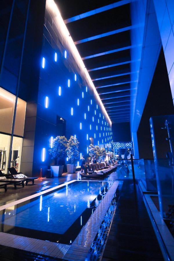 Ferienwohnung Dolphin Platinum KLCC Kuala Lumpur Exterior foto