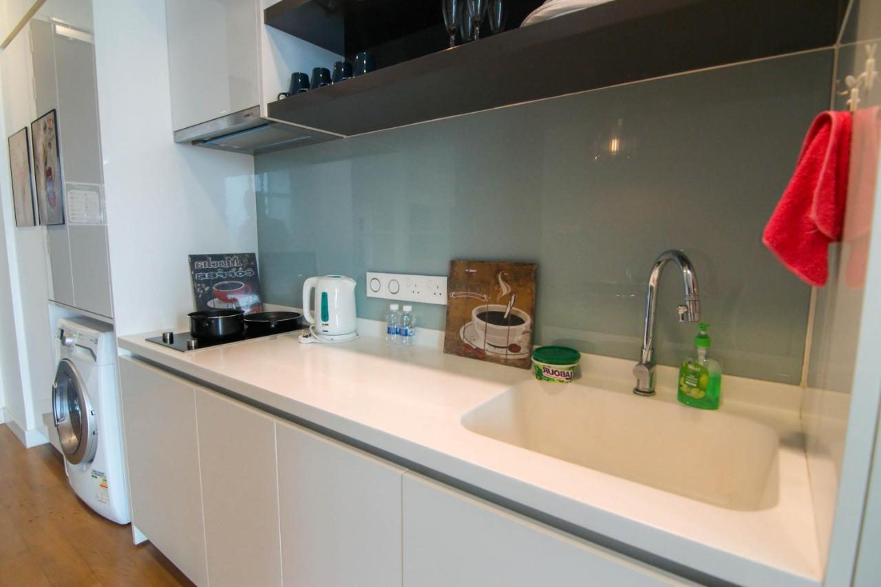 Ferienwohnung Dolphin Platinum KLCC Kuala Lumpur Exterior foto
